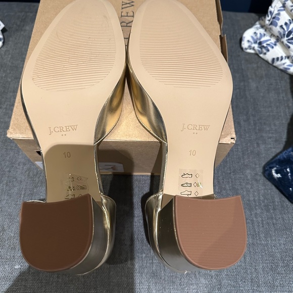 J Crew Gold Block Heels - Picture 4 of 6